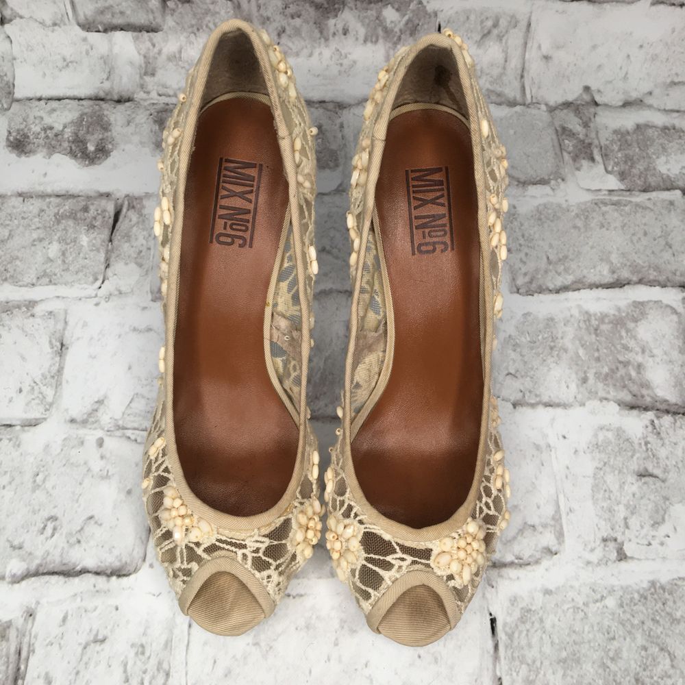Mix No 6 Women's Size 7.5 Heels Pumps Peep Platform Crochet Beads Patent Ivory